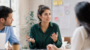 ENFP: So wirken sie im Team [Bildinhalt mit KI erstellt]